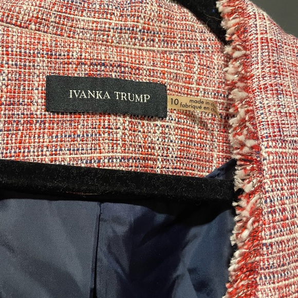 Ivanka Trump Pink Tweed Blazer - Picture 4 of 5